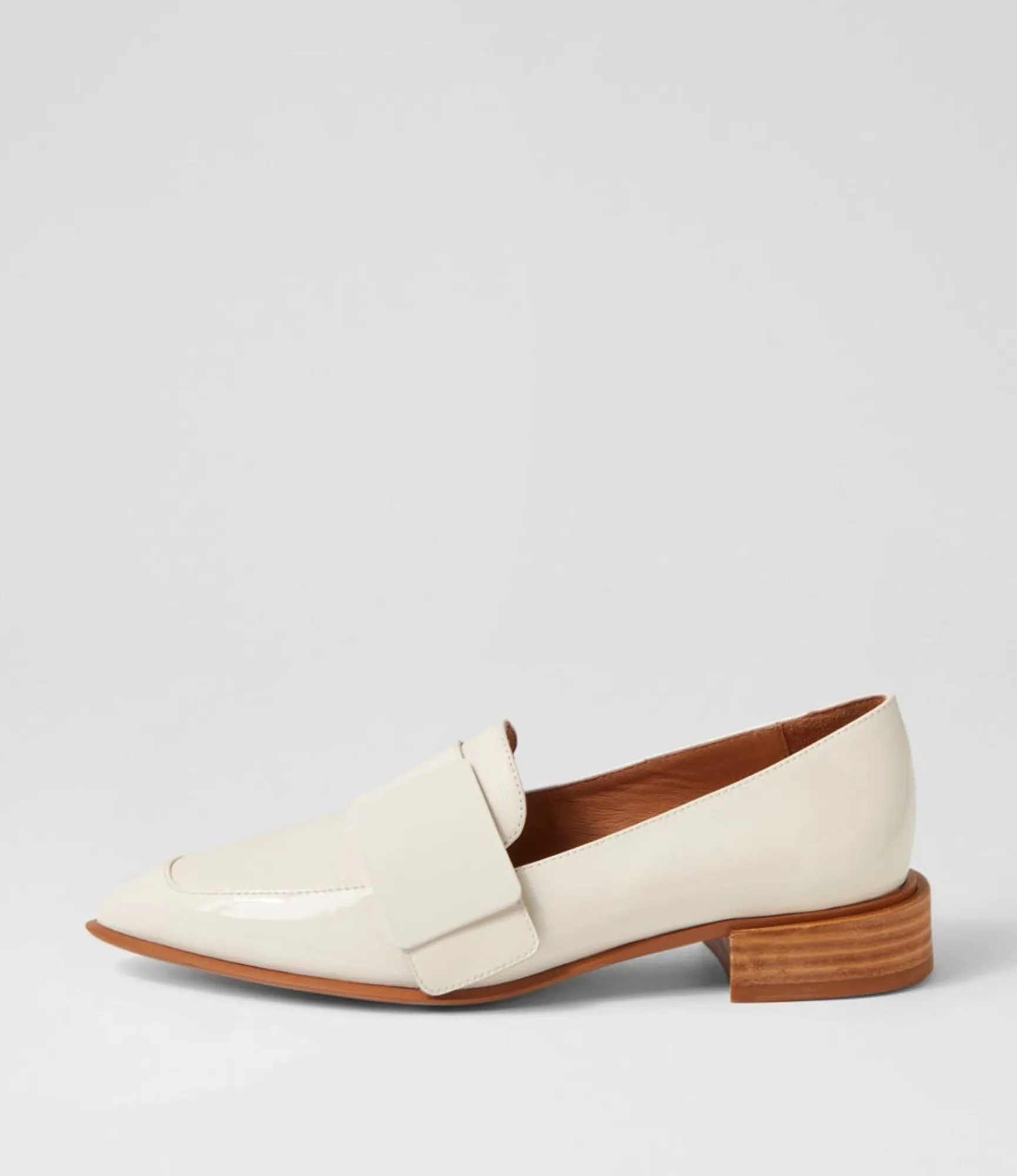 Hot Midas Shoes Easey Ivory Patent Leather Loafers