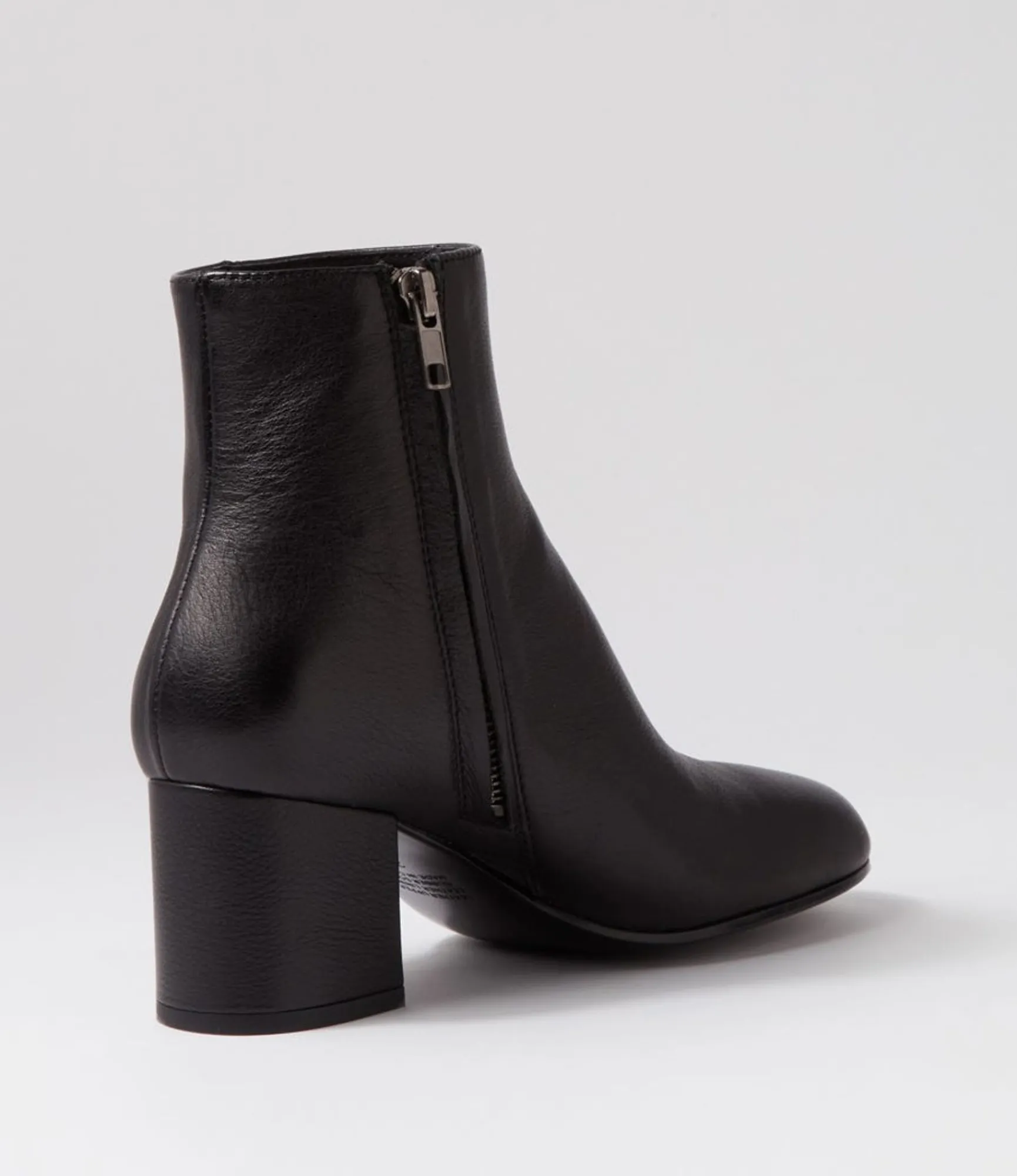 Online Midas Shoes Flossi Black Leather Ankle Boots