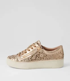 Hot Midas Shoes Landry Champagne Almond Shine Leather Sneakers