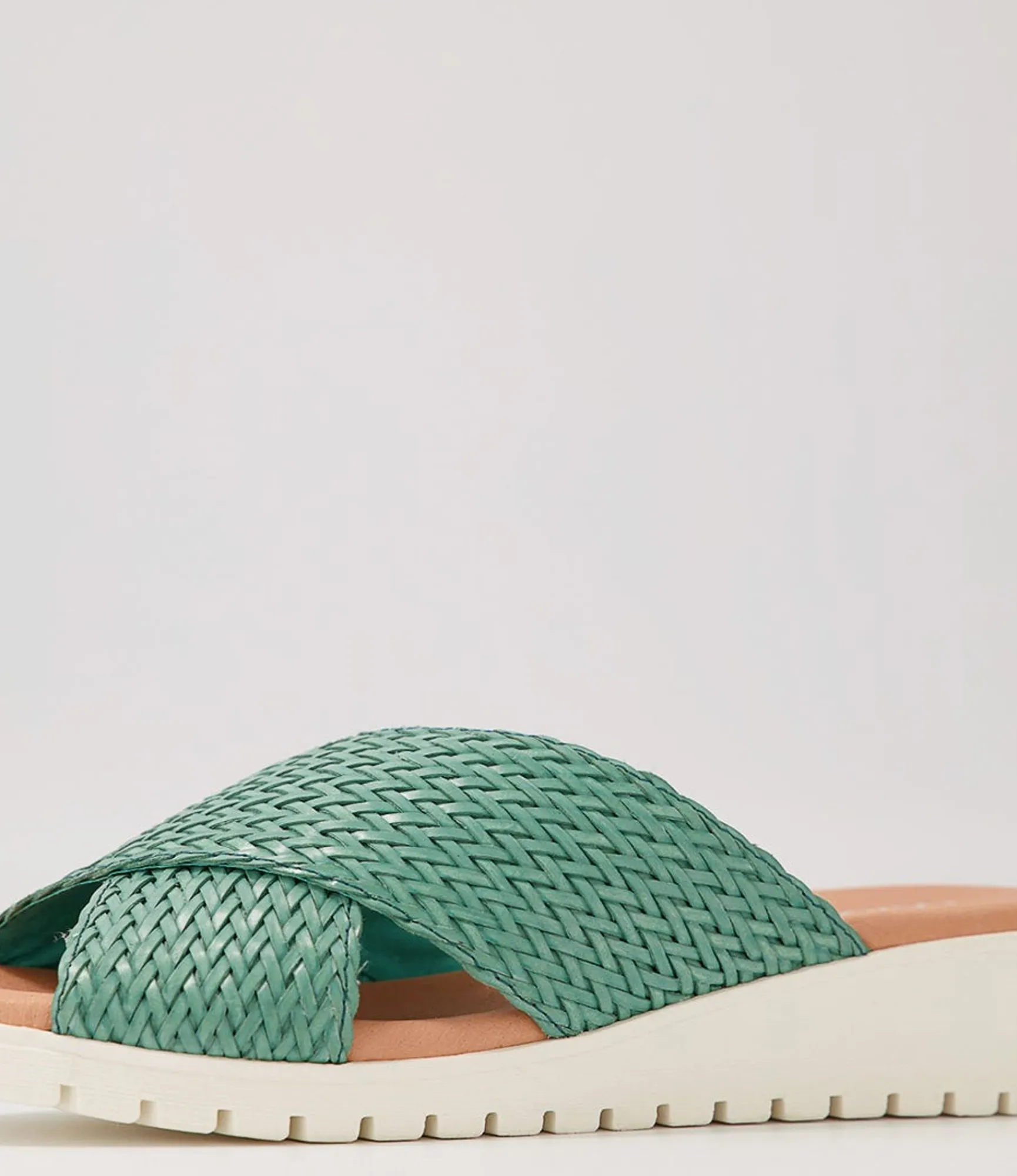 Best Midas Shoes Manilla Emerald Weave Sandals