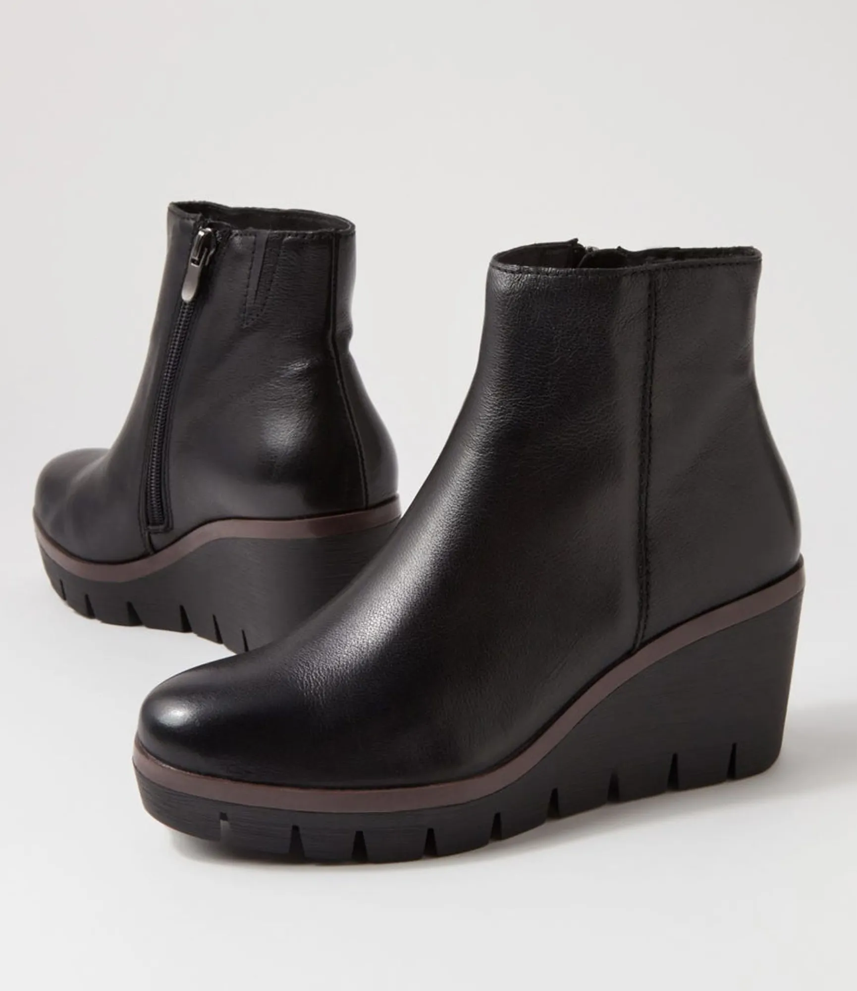 Discount Midas Shoes Neesha Black Leather Ankle Boots