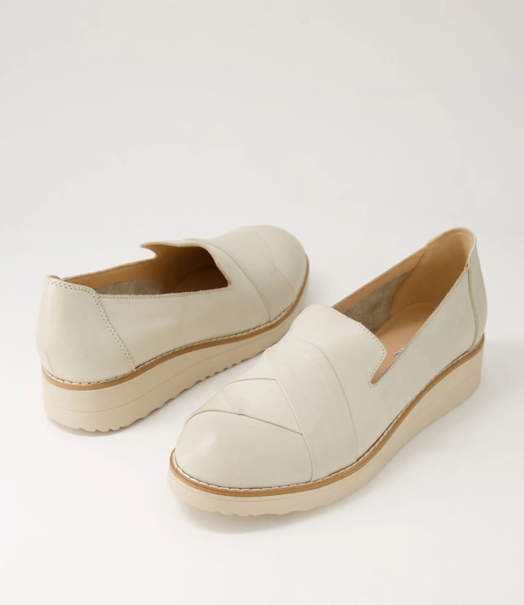 Sale Midas Shoes Omalia Almond Leather Flat Shoes