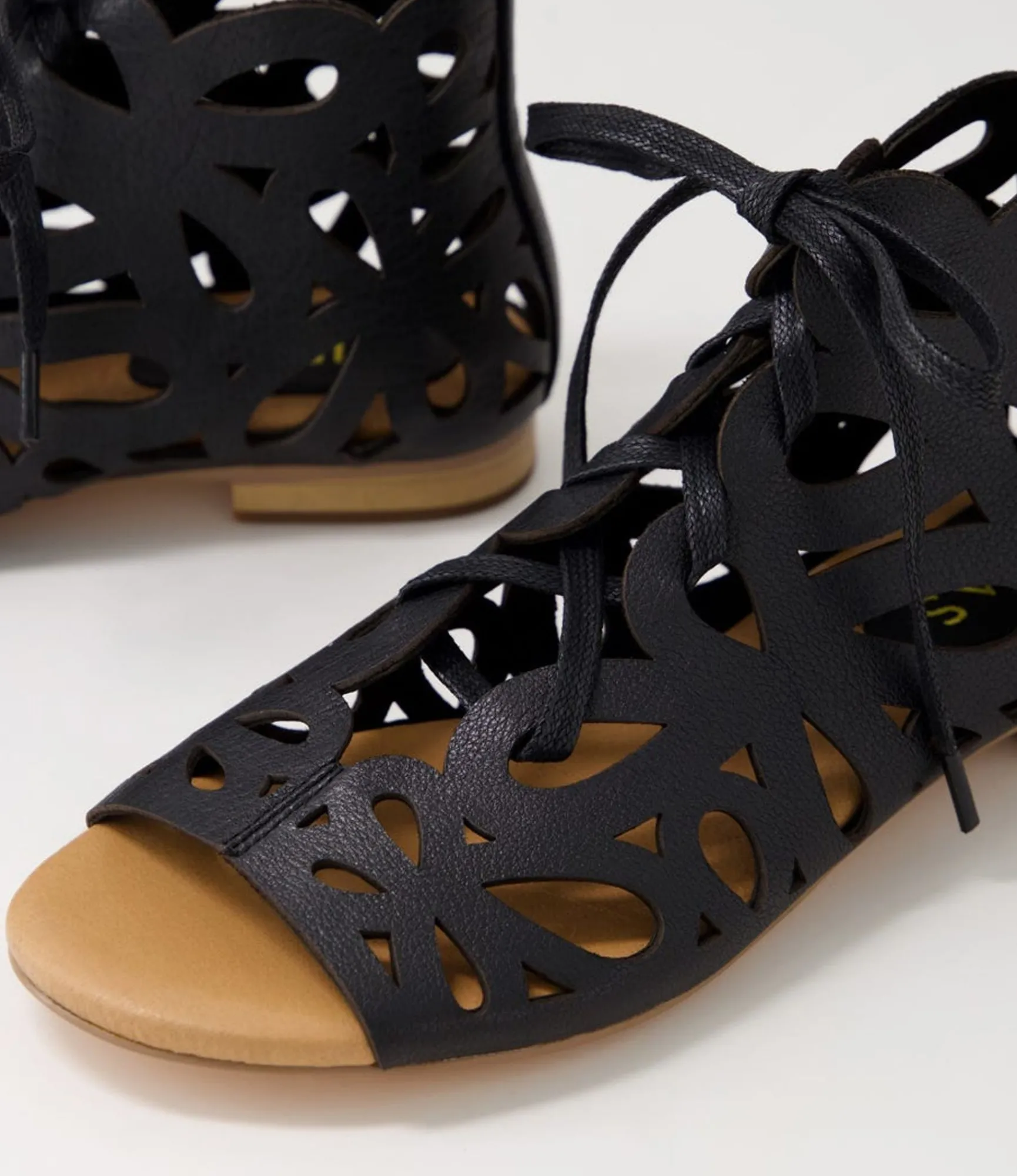 Best Midas Shoes Piska Black Leather Sandals