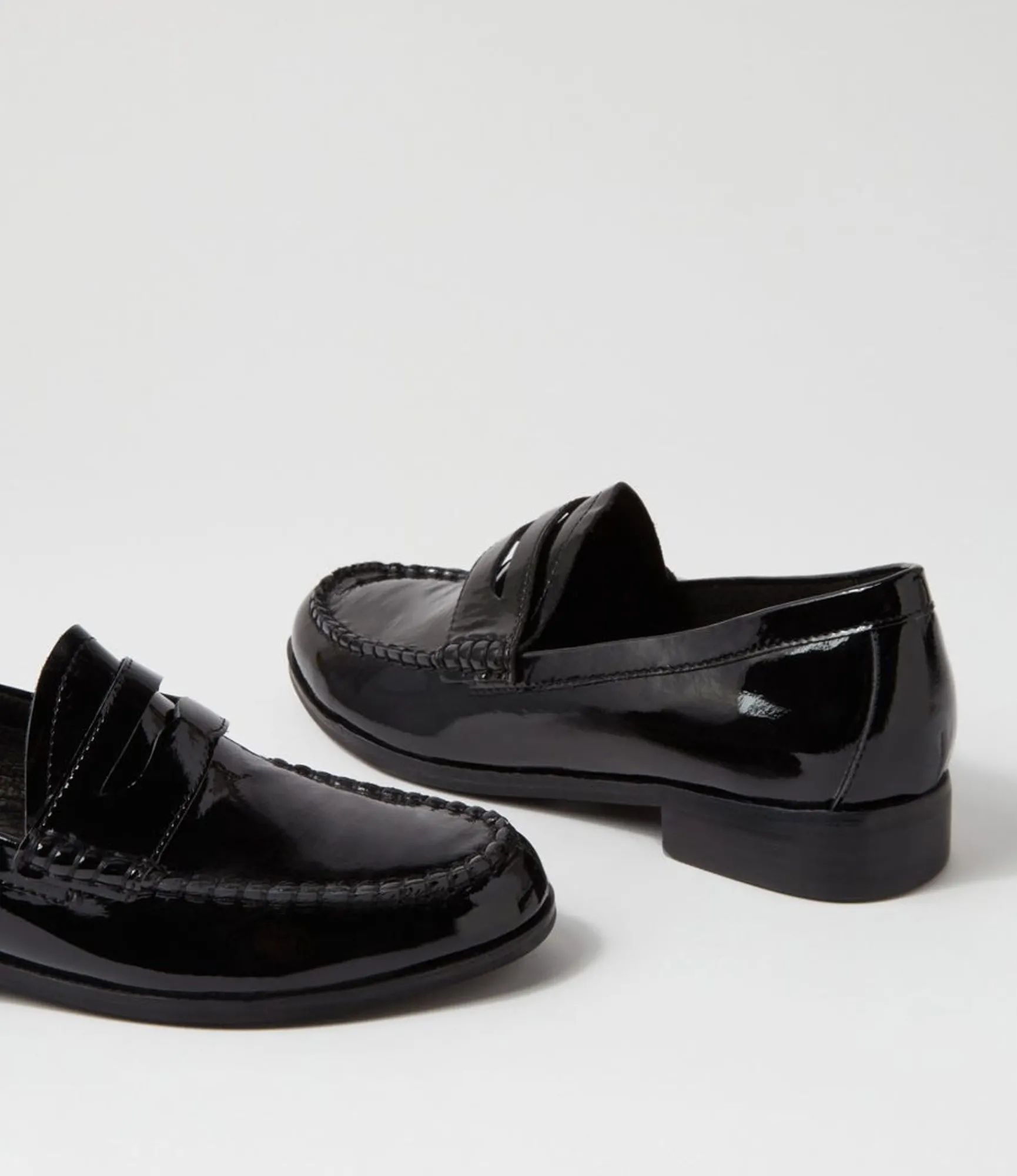 Discount Midas Shoes Quarrel Black Patent Leather Loafers