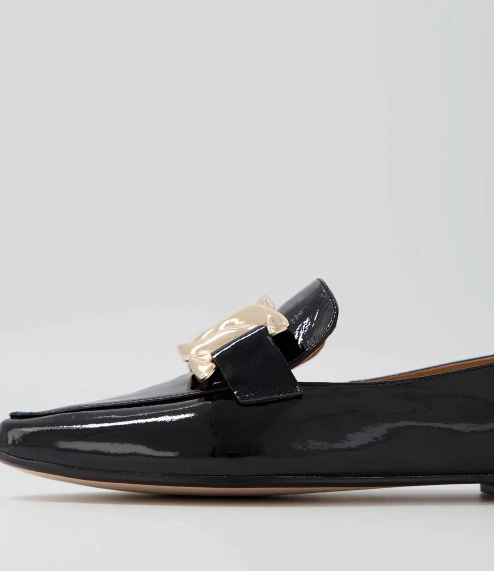 Store Midas Shoes Symona Black Patent Leather Loafers